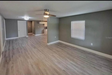 Casa en alquiler en Haines City, Florida, 4 dormitorios, 96.43 m2 № 1879323 - foto 7