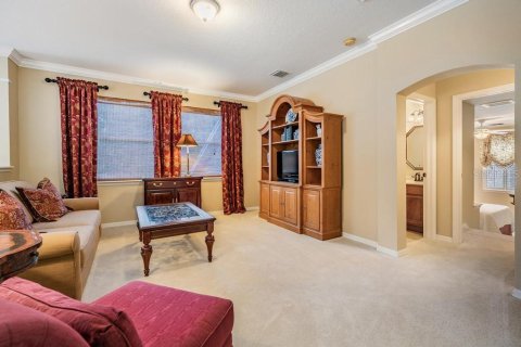 House in Tampa, Florida 4 bedrooms, 322.56 sq.m. № 1823063 - photo 29