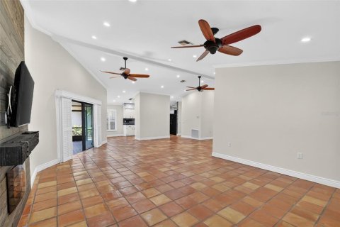 Villa ou maison à vendre à Eustis, Floride: 2 chambres, 151.15 m2 № 2223585 - photo 15
