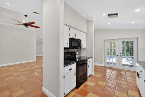 Villa ou maison à vendre à Eustis, Floride: 2 chambres, 151.15 m2 № 2223585 - photo 19