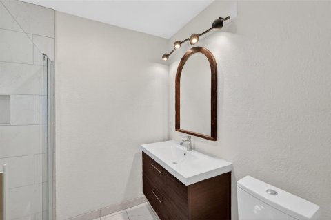 Villa ou maison à vendre à Eustis, Floride: 2 chambres, 151.15 m2 № 2223585 - photo 23