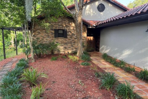 Villa ou maison à vendre à Eustis, Floride: 2 chambres, 151.15 m2 № 2223585 - photo 6