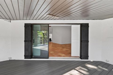 Villa ou maison à vendre à Eustis, Floride: 2 chambres, 151.15 m2 № 2223585 - photo 28
