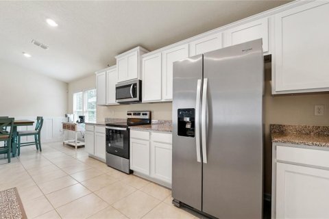 Casa en venta en Palm Coast, Florida, 4 dormitorios, 219.53 m2 № 1886194 - foto 10