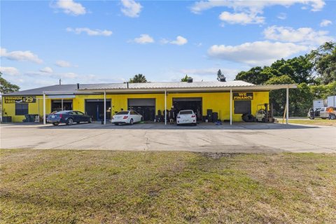 Immobilier commercial à vendre à Daytona Beach, Floride: 668.9 m2 № 2437309 - photo 28