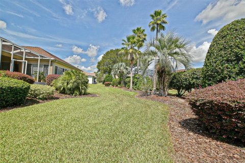 House in Summerfield, Florida 3 bedrooms, 215.9 sq.m. № 1893970 - photo 7