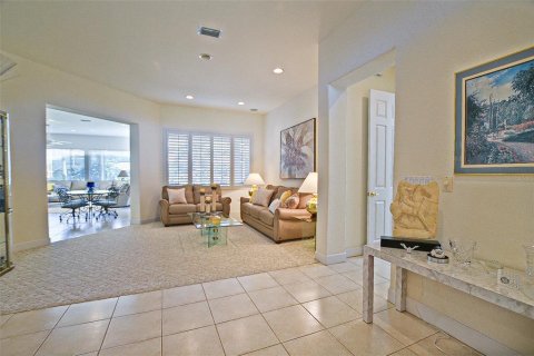 House in Summerfield, Florida 3 bedrooms, 215.9 sq.m. № 1893970 - photo 23