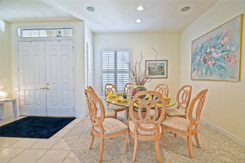 House in Summerfield, Florida 3 bedrooms, 215.9 sq.m. № 1893970 - photo 21
