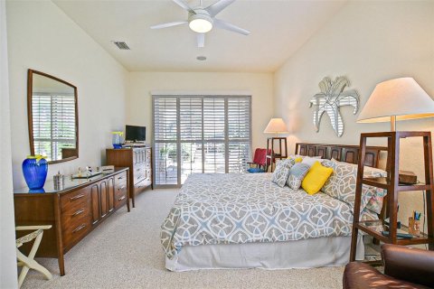 House in Summerfield, Florida 3 bedrooms, 215.9 sq.m. № 1893970 - photo 27