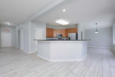 Villa ou maison à vendre à Port Charlotte, Floride: 3 chambres, 195.84 m2 № 2410634 - photo 12