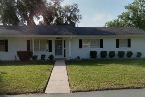 House in Inverness, Florida 3 bedrooms, 117.06 sq.m. № 1686931 - photo 12