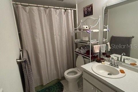 Condo in Largo, Florida, 1 bedroom № 2275767 - photo 21