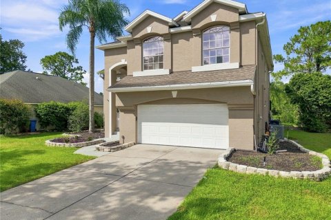 Villa ou maison à vendre à Tampa, Floride: 4 chambres, 227.24 m2 № 2318962 - photo 3