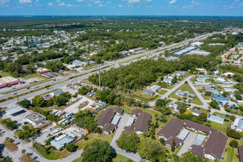 Immobilier commercial à Stuart, Floride № 2192033