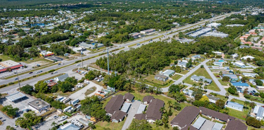 Immobilier commercial à Stuart, Floride № 2192033