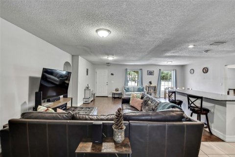 Casa en venta en Lutz, Florida, 4 dormitorios, 168.71 m2 № 1870833 - foto 26