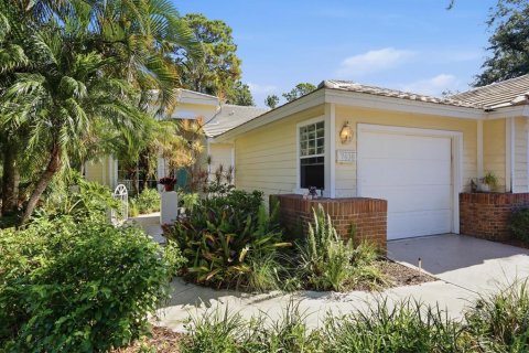 Casa en University Park, Florida 2 dormitorios, 124.86 m2 № 2105413