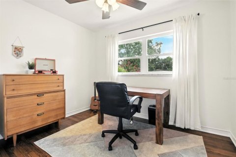 House in Orlando, Florida 3 bedrooms, 142.14 sq.m. № 1835898 - photo 23