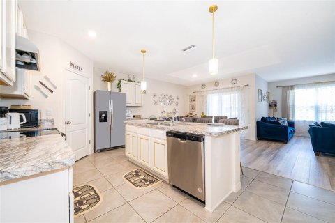 Villa ou maison à vendre à Auburndale, Floride: 4 chambres, 173.45 m2 № 1865916 - photo 17