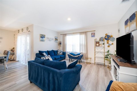 Villa ou maison à vendre à Auburndale, Floride: 4 chambres, 173.45 m2 № 1865916 - photo 24