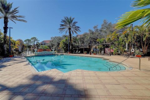 Copropriété à vendre à Sarasota, Floride: 3 chambres, 118.91 m2 № 2415556 - photo 27