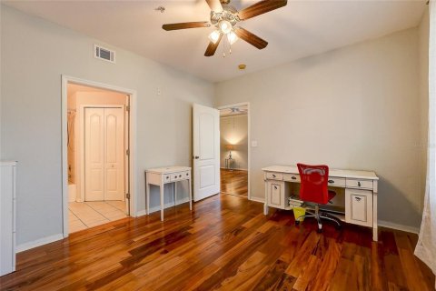 Copropriété à vendre à Sarasota, Floride: 3 chambres, 118.91 m2 № 2415556 - photo 16