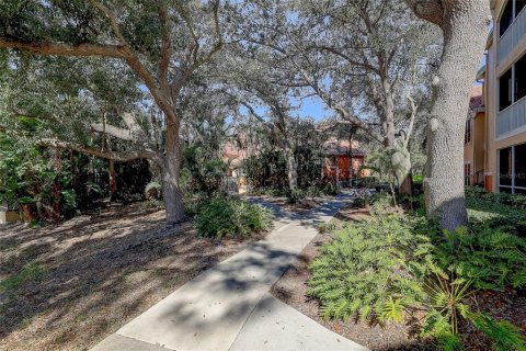 Copropriété à vendre à Sarasota, Floride: 3 chambres, 118.91 m2 № 2415556 - photo 26