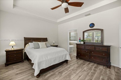 Villa ou maison à vendre à Ocala, Floride: 4 chambres, 263.29 m2 № 2031638 - photo 10