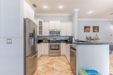 Casa en venta en Homestead, Florida, 4 dormitorios, 210.89 m2 № 2055052 - foto 13