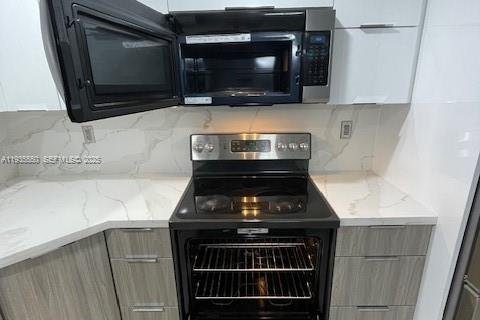 Condo in Miami, Florida, 3 bedrooms  № 1993620 - photo 4