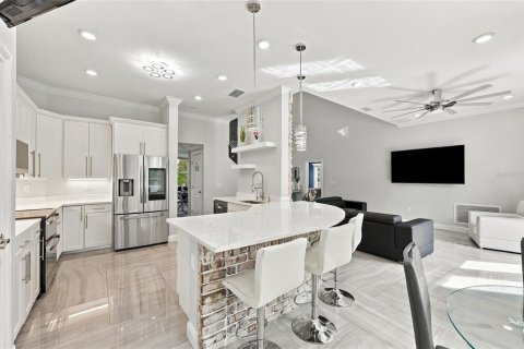 Villa ou maison à vendre à Lakeland, Floride: 4 chambres, 317.54 m2 № 2398463 - photo 11