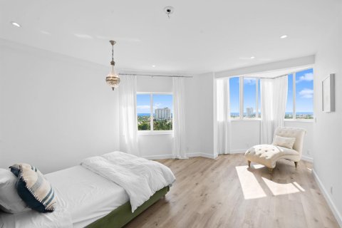 Condo in Fort Lauderdale, Florida, 3 bedrooms  № 2399937 - photo 6