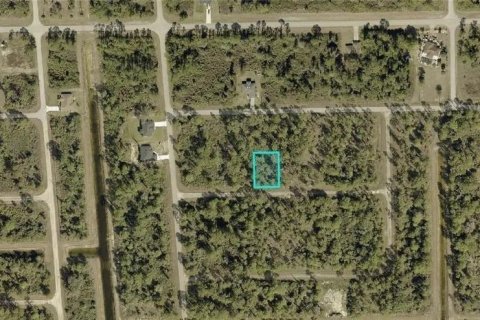 Land in Lehigh Acres, Florida № 2158714