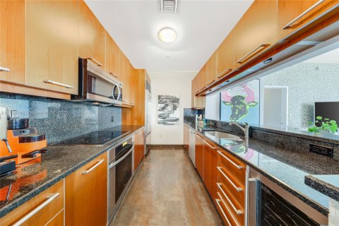 Купить кондоминиум в Майами, Флорида 1 спальня, 99.96м2, № 2089244 - фото 5