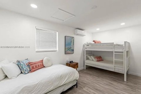 Casa en alquiler en Hollywood, Florida, 3 dormitorios, 140.47 m2 № 2071096 - foto 14