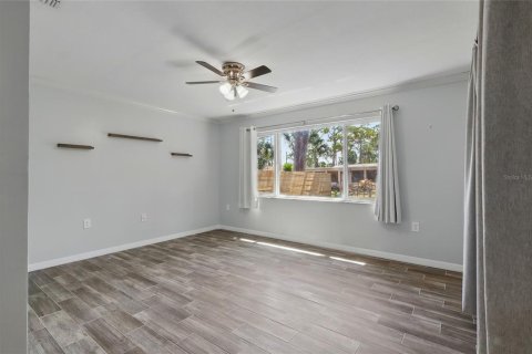 Villa ou maison à vendre à New Port Richey, Floride: 2 chambres, 94.76 m2 № 1754498 - photo 8