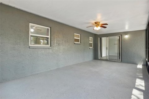 Villa ou maison à vendre à New Port Richey, Floride: 2 chambres, 94.76 m2 № 1754498 - photo 12