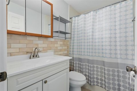 Villa ou maison à vendre à New Port Richey, Floride: 2 chambres, 94.76 m2 № 1754498 - photo 21