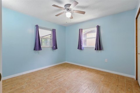 Villa ou maison à vendre à New Port Richey, Floride: 2 chambres, 94.76 m2 № 1754498 - photo 27
