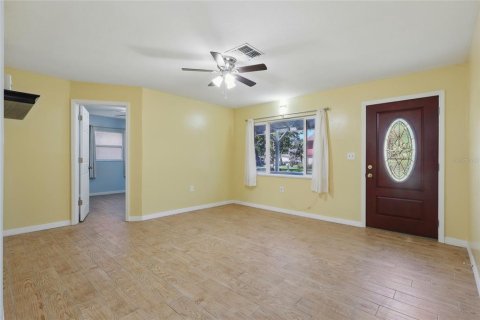 Villa ou maison à vendre à New Port Richey, Floride: 2 chambres, 94.76 m2 № 1754498 - photo 19