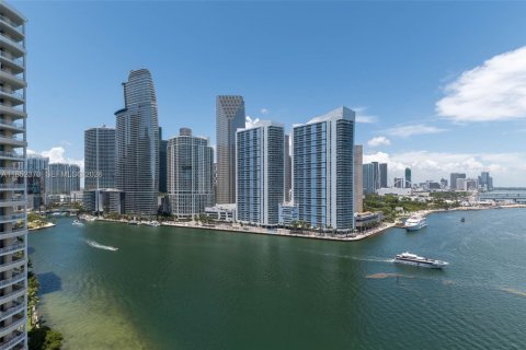 Купить кондоминиум в Майами, Флорида 3 спальни, 213.02м2, № 1877528 - фото 24