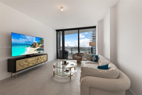 Condo in Miami Beach, Florida, 1 bedroom  № 1998937 - photo 9