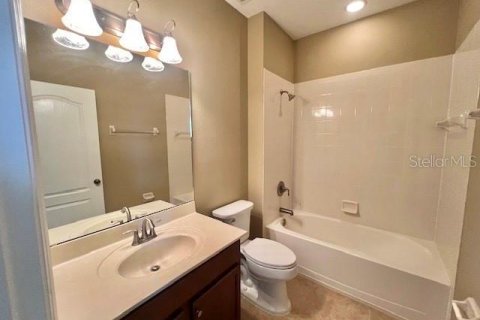 Casa en alquiler en Orlando, Florida, 4 dormitorios, 254.92 m2 № 1900287 - foto 30