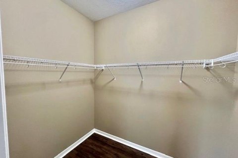 Casa en alquiler en Orlando, Florida, 4 dormitorios, 254.92 m2 № 1900287 - foto 24