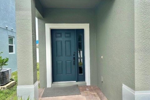 Casa en alquiler en Orlando, Florida, 4 dormitorios, 254.92 m2 № 1900287 - foto 4