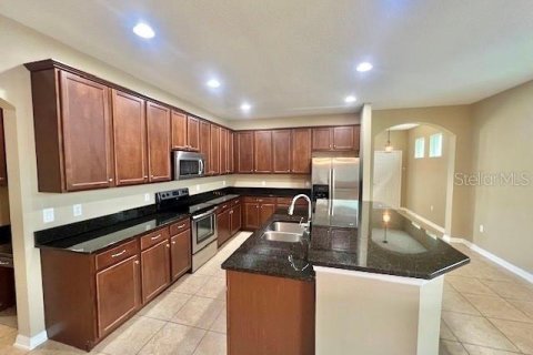Casa en alquiler en Orlando, Florida, 4 dormitorios, 254.92 m2 № 1900287 - foto 8