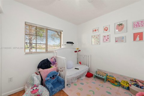 Снять в аренду кондоминиум в Холливуд, Флорида 2 спальни, 69.58м2, № 2024889 - фото 14