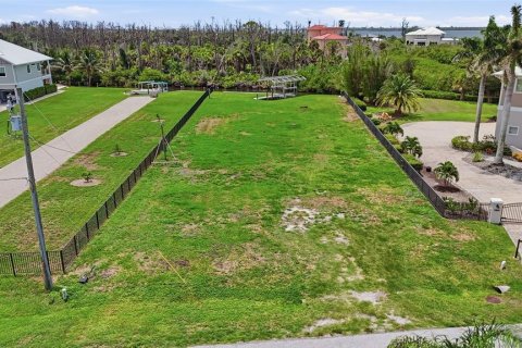 Terreno en venta en Englewood, Florida № 2216191 - foto 3