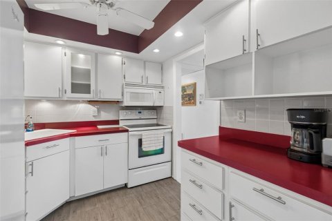 Condominio en venta en Bradenton, Florida, 2 dormitorios, 96.62 m2 № 2094892 - foto 18