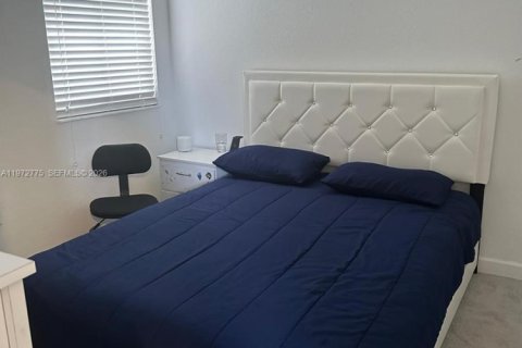 Купить таунхаус в Хомстед, Флорида 3 спальни, 143.53м2, № 2032961 - фото 9